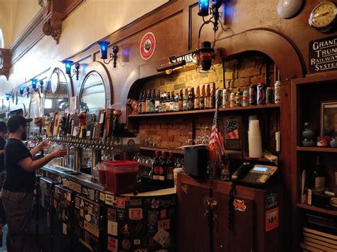 Grand Trunk Happy Hour - Detroit On Tap