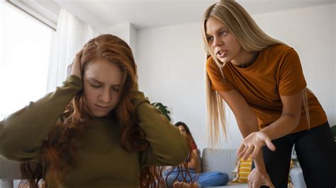 What Does KYS Mean? A Parent's Guide to Teen Slang | Kroha