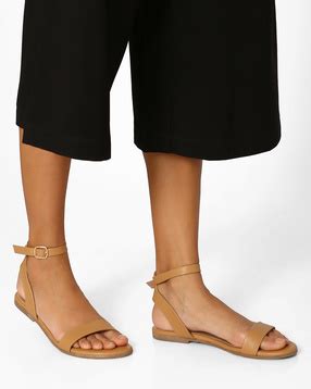 Flat Sandals for Women | Buy Latest Ladies Sandals Online | Ajio