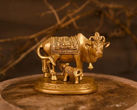 Buy Now Brass Kamdhenu Cow And Calf Idol Statue C0ABS106– CraftVatika
