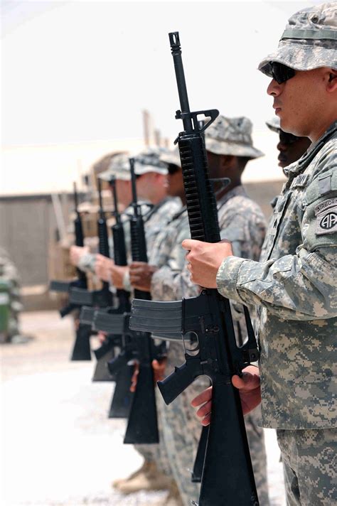 Paratroopers honor fallen hero | Article | The United States Army