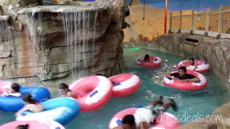 Sahara Sam's Oasis Indoor Water Park - See Mom Click