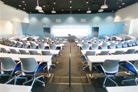 SSC 329 | UCR Classrooms