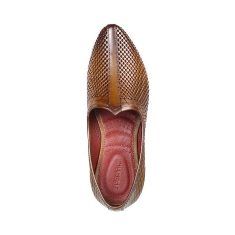 Buy Mochi Men Tan Ethnic Jutis Online | SKU: 60-40-23-40 – Mochi Shoes