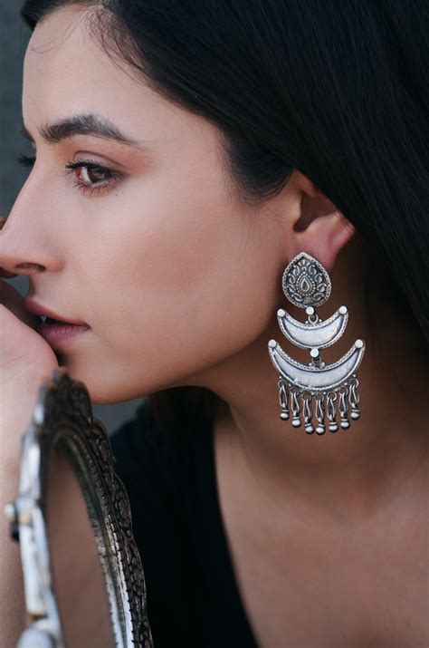 Tianna Fine Silver Earrings – Do Taara