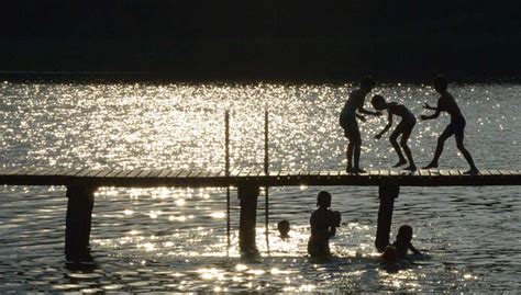 Feriencamp am See mit Schwimmtraining 🏖️ | 2026
