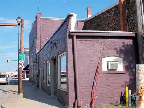 200 S Chestnut St, Seymour, IN 47274 - Larrison's Diner | LoopNet