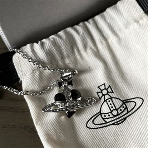 VIVIENNE WESTWOOD PeaHeart Necklace Women's Enamel Pendant Vintage Punk ...