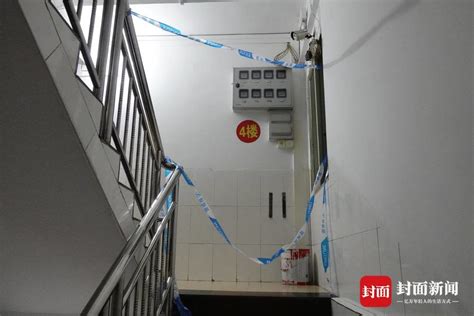 广州番禺一出租屋现三具尸体，房内有木炭灰烬，警方排除他杀_凤凰网