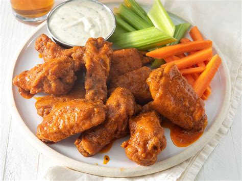 How To Cook Wings Like Buffalo Wild Wings - Recipes.net