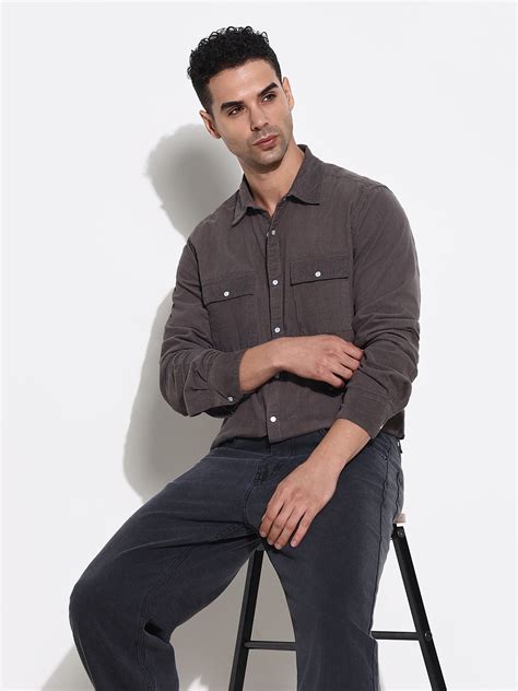 SHOWOFFFF Men's Grey Solid Slim Fit Shirt