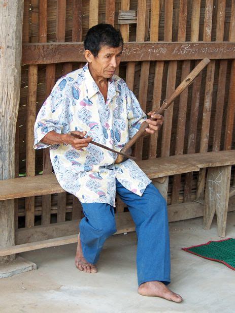 Kammu Bamboo Mouth Organ: Traditional Wind Instrument of Northern Laos