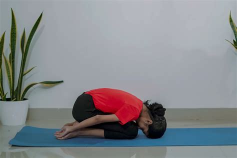 How to Do Balasana (child pose) | Benefits & precautions