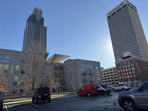 Immigrants help push Omaha metro past 1M population mark as more ...