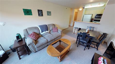 University Heights Apartments | Madison Campus & Downtown Apartments
