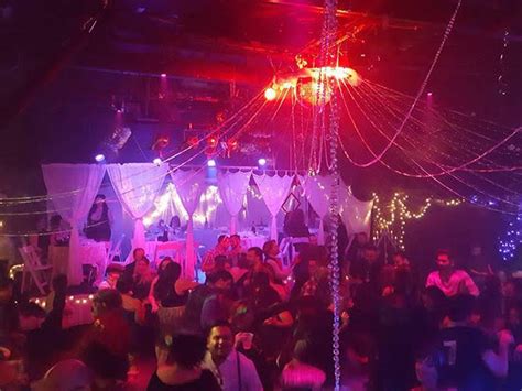 Best Austin gay bars and LGBTQ nights for drinking and dancing