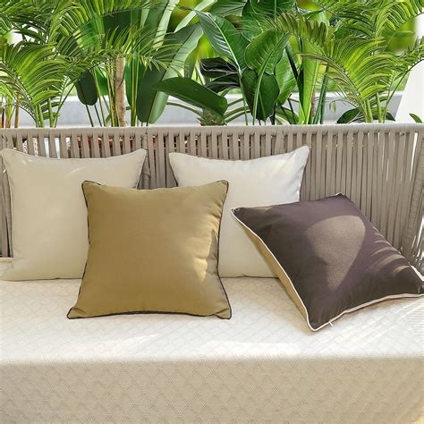 Amazon.com: Lewondr Waterproof Outdoor Pillow Covers 18 x 18 inch, 4 ...