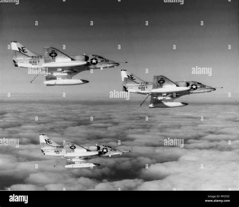 A4 skyhawk hi-res stock photography and images - Alamy