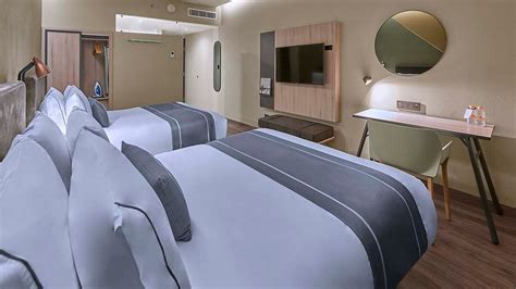 CITY EXPRESS PLUS BY MARRIOTT MEXICALI - Hotel Reviews, Photos, Rate ...