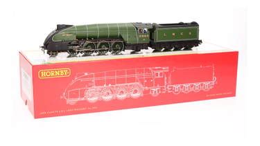 R3985 Hornby OO Gauge LNER, P2 Class, 2-8-2, 2003 Lord President (Pre ...