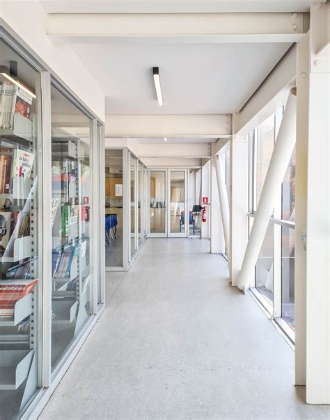 Colegio San Fernando Library - Education Snapshots