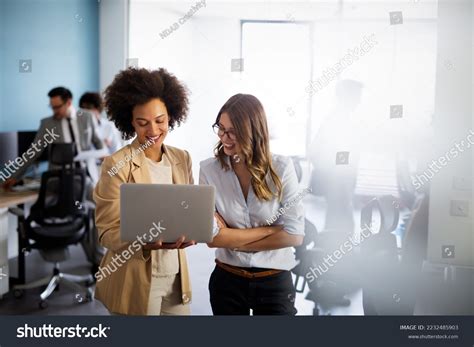 Business Women Stock Images 的图像结果