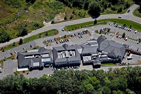 Elliot Hospital Londonderry Project