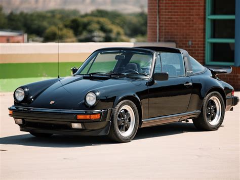 1984 Porsche 911 Targa