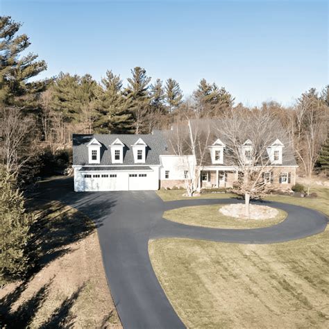 Stunning Home with 4 Bedrooms and 3 Full Baths in Wrentham, MA