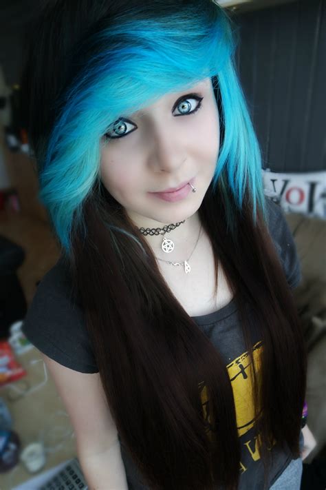 Cute Emo Hairstyles