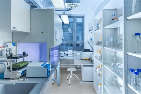 Biotech Laboratory 的图像结果