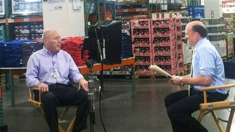 Costco’s CEO is an unlikely risk taker | CNN Business