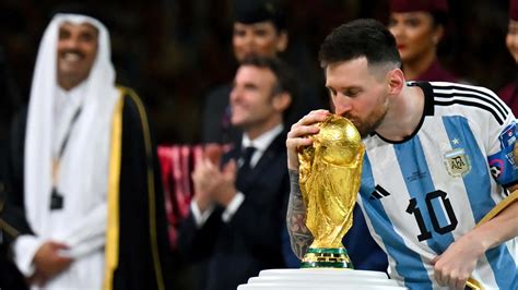 [200+] Messi Pictures | Wallpapers.com