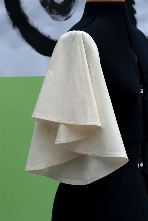 Patron manche Delphes - manche Papillon | Patron manches, Patron, Manche