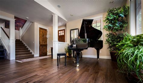 Upgrade Your Home: Explore Hardwood Flooring