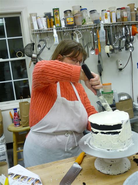 Baking And Cake Decorating Classes at Eileen Marvin blog