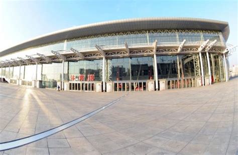 哈尔滨会展中心体育馆（哈尔滨市规模最大的综合体育场）_尚可名片