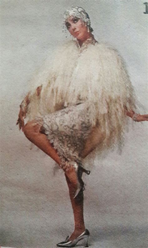 Pin by Hannah Wolf on ⚘Cher 70's | Cher photos, Cher outfits, Cher 1970s