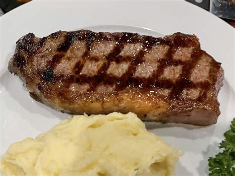 Dinner at Scotch 'N Sirloin, DeWitt, N.Y. - syracuse.com