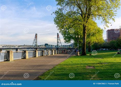 Tom Mccall Waterfront Park