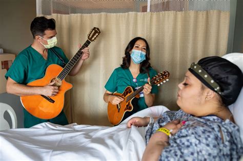 What Is Reconstructive Music Therapy | Audiolover