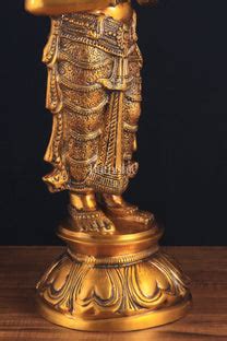 Brass Large Welcome Namaste Lady Statue – 30.5 Inch – Budhshiv.com