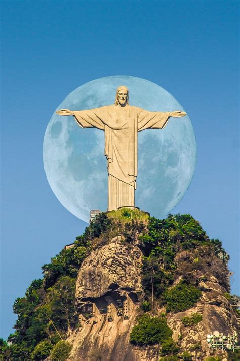 Full Moon Behind Christ the Redeemer Statue - Etsy | Christ the ...