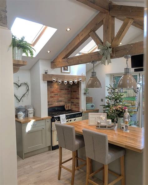 Country Style Kitchen Table 的图像结果