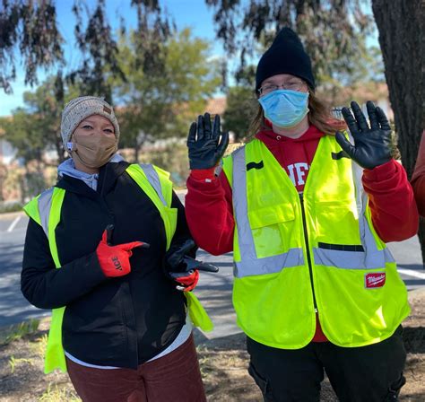 One Step Beyond Participants Volunteer at Golden Gate Regional Center ...
