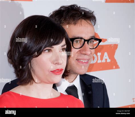 Fred Armisen and Carrie Brownstein The second season premiere of ...