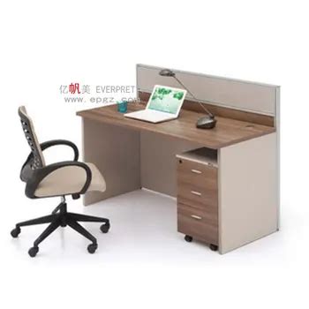 Single Computer Table 的图像结果