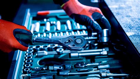 Kwik-Fit – Car Service & Fitment Centres