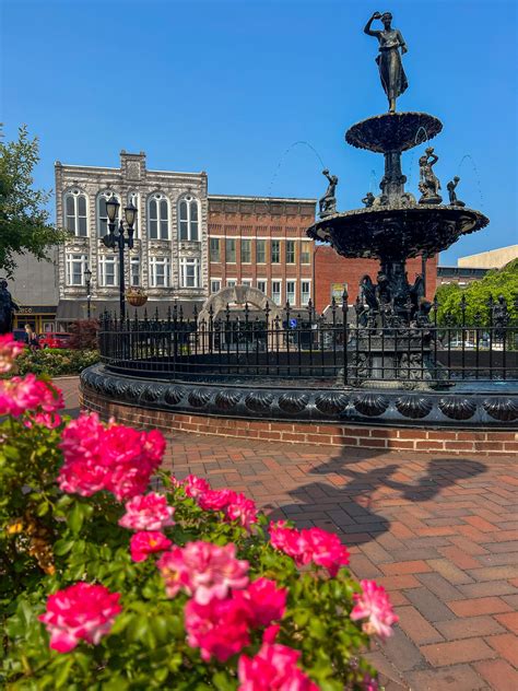 Top Things To Do While Exploring Caves In Bowling Green KY