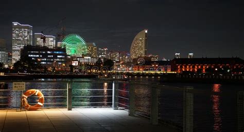 High-Rise Buildings Night. View 的图像结果